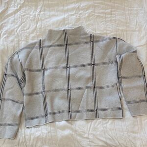 Gray Checkered Women's Sweater